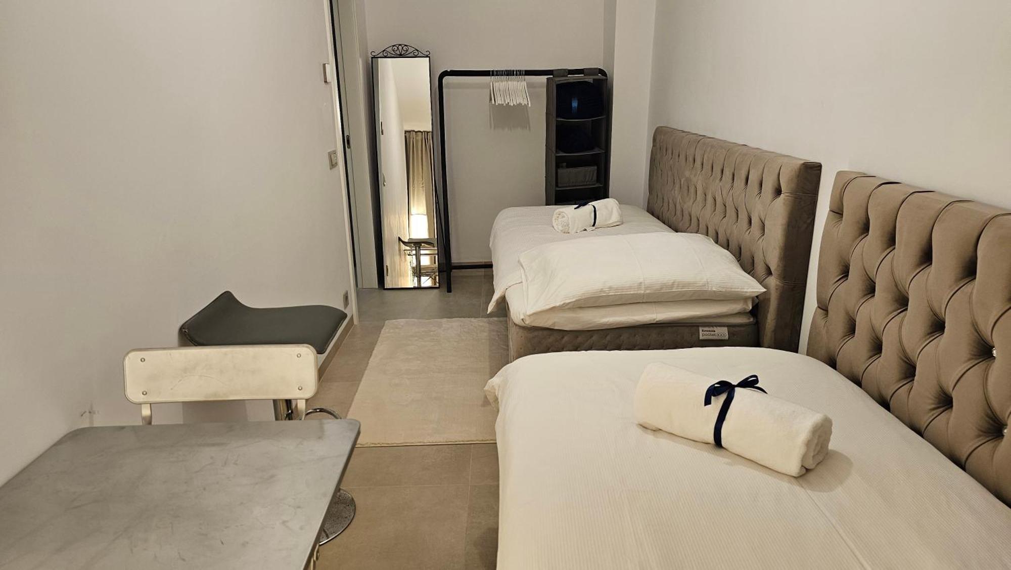 Oasis Jacuzzi Retreat Apartamento Marbella Exterior foto