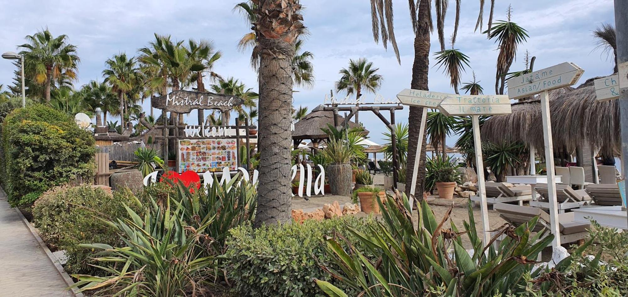 Oasis Jacuzzi Retreat Apartamento Marbella Exterior foto