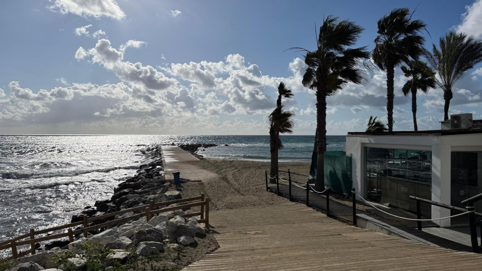 Oasis Jacuzzi Retreat Apartamento Marbella Exterior foto